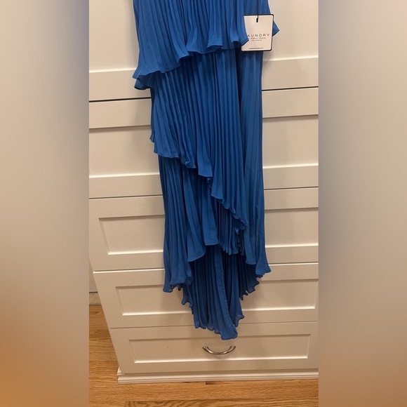 NWTA Laundry By Shelly Segal Ruffled Dress - Picture 4 of 12